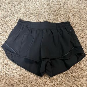 Hotty hot lululemon shorts